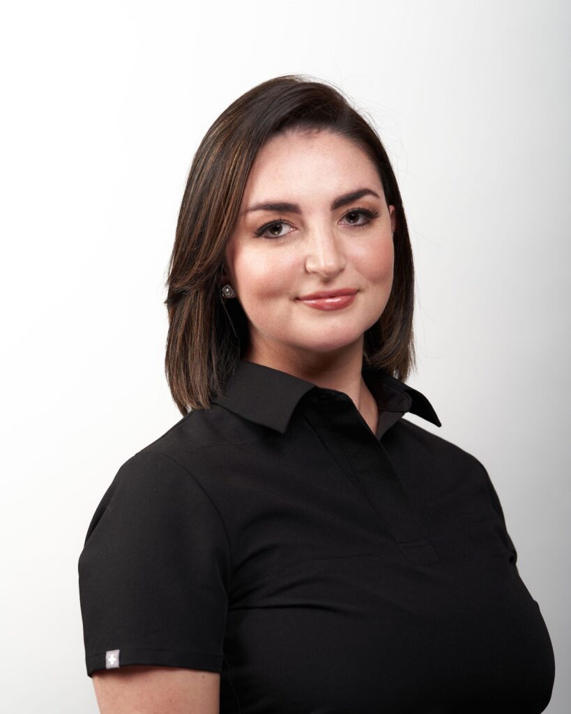Catalina-De Mendoza-Aeshtetician-Gentle-Touch-Medispa